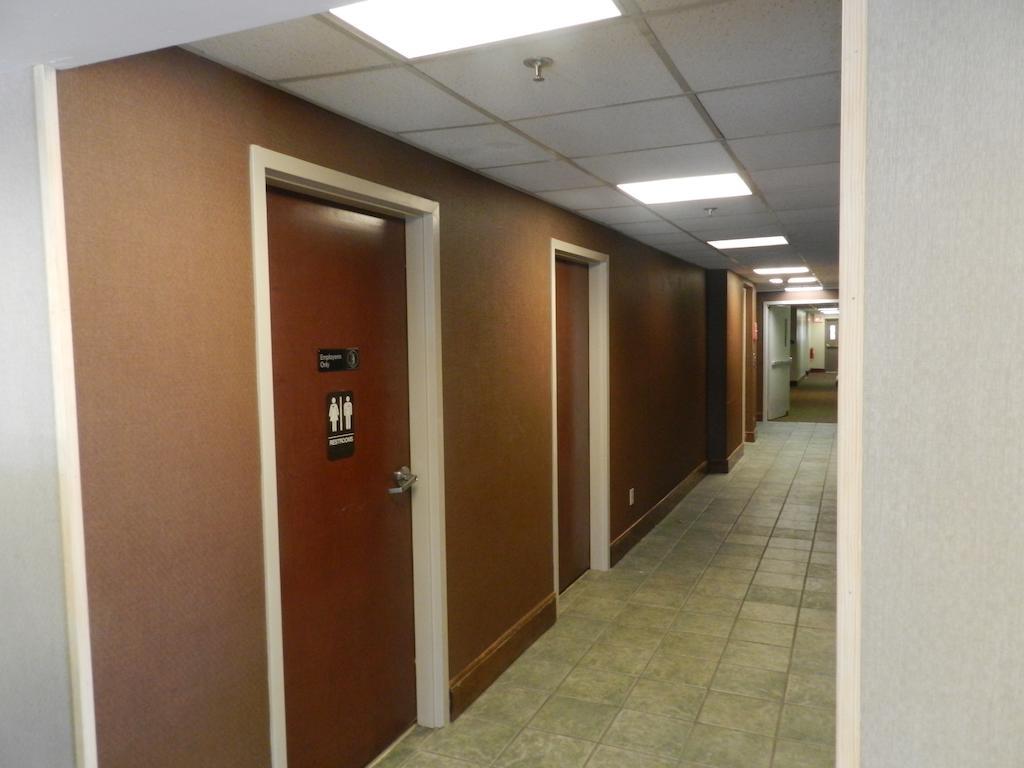 Haven Inn & Suites ダルース エクステリア 写真